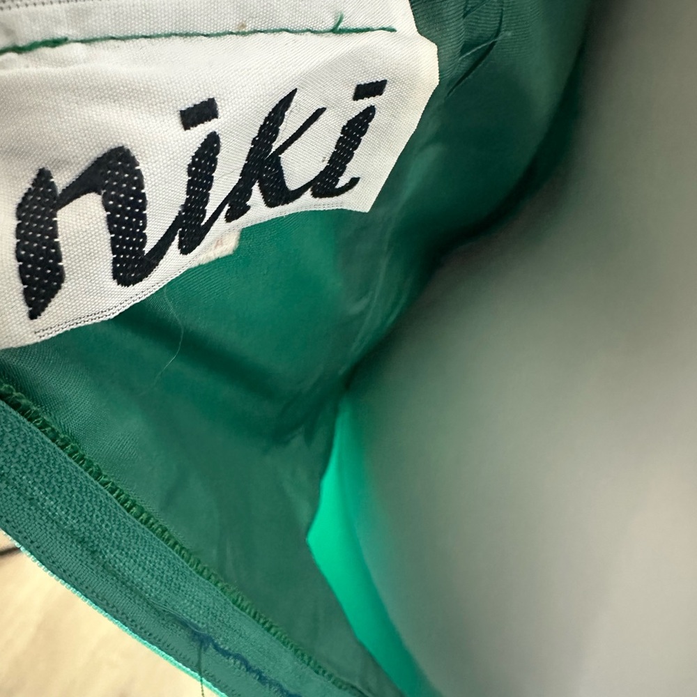 Vtg Emerald Green Ruched Sweetheart Sheath Dress 8 - Picture 3 of 9